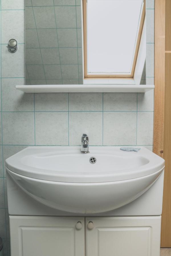 Apartment Amak With Free Onsite Parking Бовец Екстериор снимка